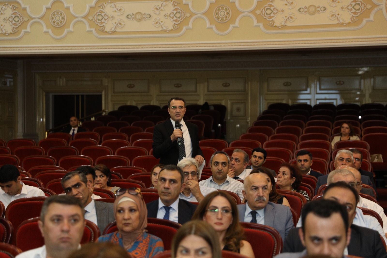Ali təhsil müəssisələrinin rəhbər heyəti və məsul şəxsləri üçün təlim keçirilib - FOTO+VİDEO
